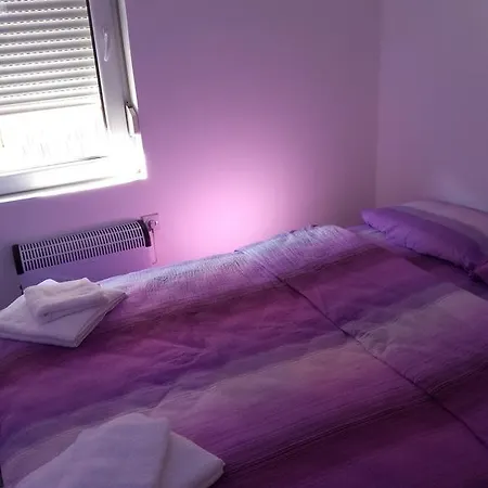 Apartment Stefan Lodging *