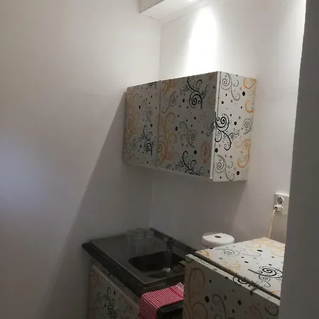 Stefan Lodging Apartment *